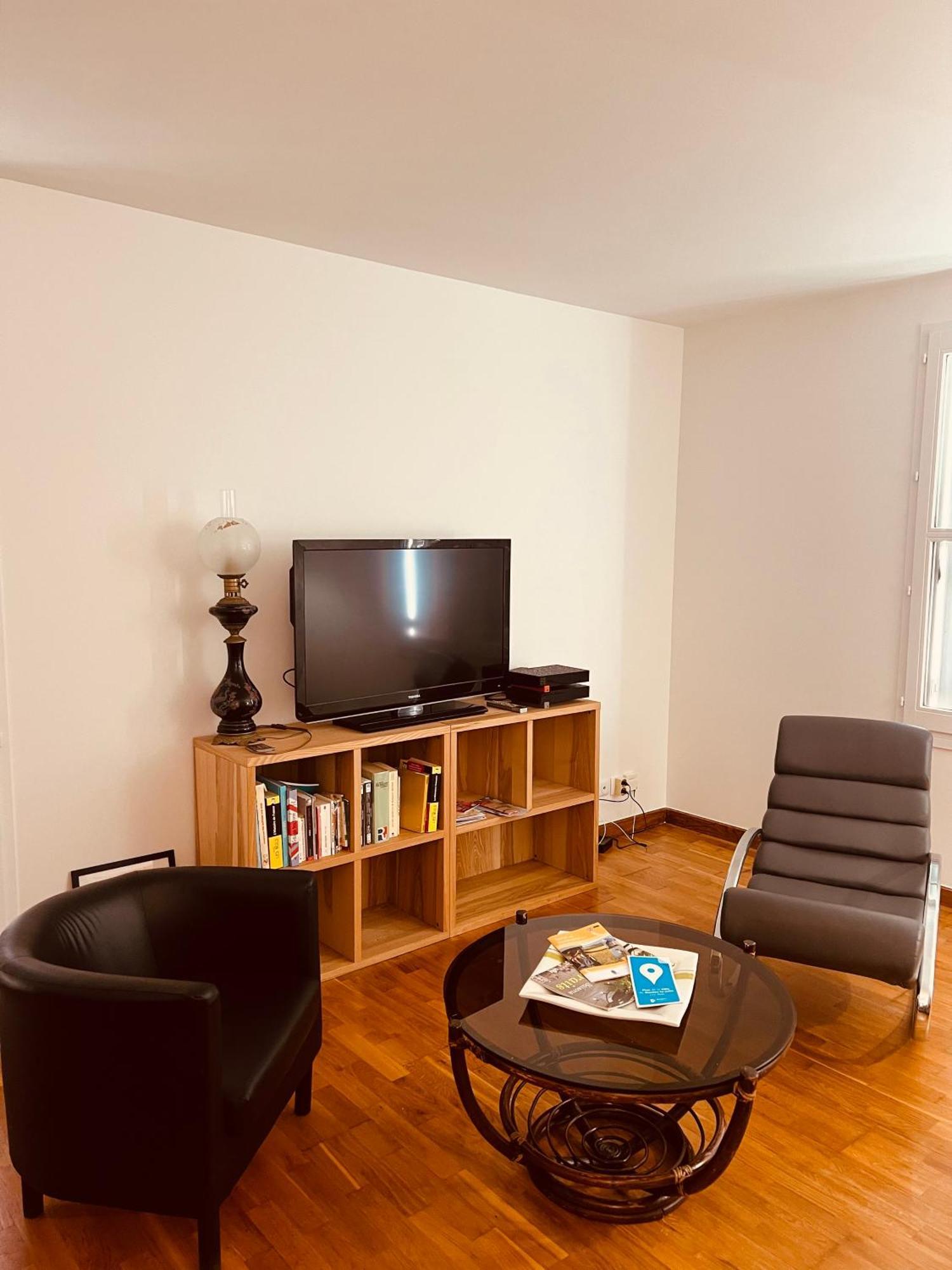 Appartement Standing Avec Jardin, 4 Personnes, Strategiquement Situe Mantes-la-Jolie ภายนอก รูปภาพ